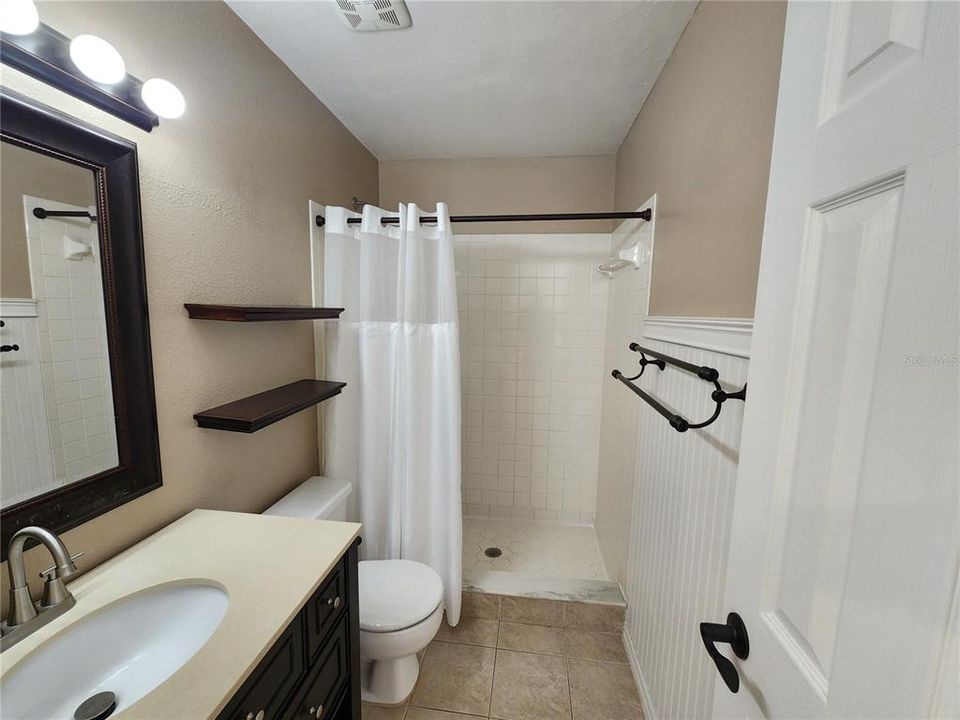 En Venta: $239,500 (2 camas, 2 baños, 1106 Pies cuadrados)