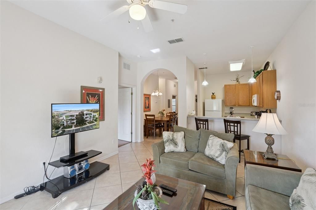 En Venta: $179,500 (3 camas, 2 baños, 1227 Pies cuadrados)