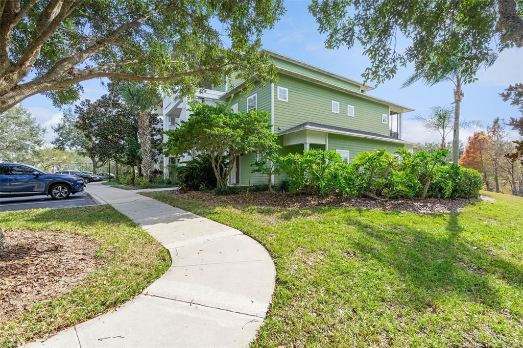 En Venta: $179,500 (3 camas, 2 baños, 1227 Pies cuadrados)