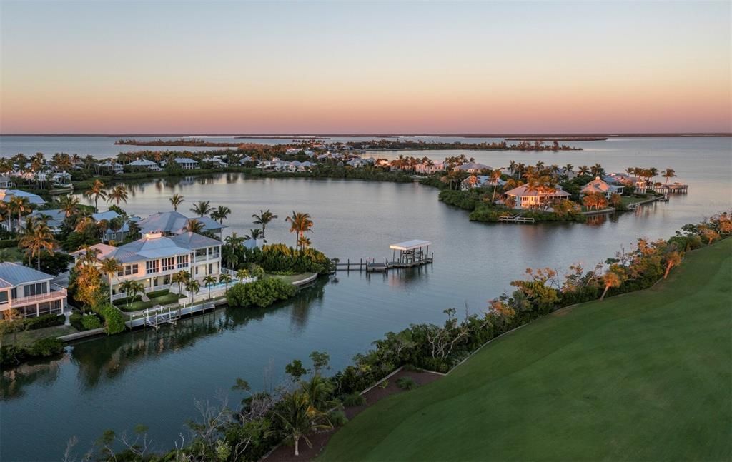 待售: $9,400,000 (5 贝兹, 5 浴室, 4799 平方英尺)