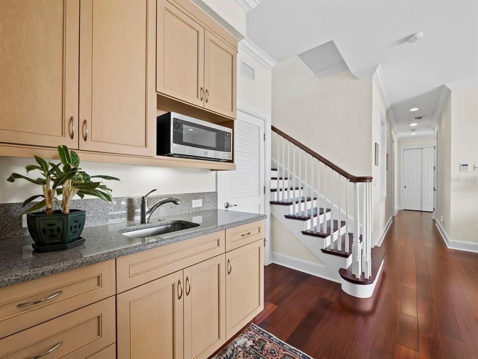 待售: $9,400,000 (5 贝兹, 5 浴室, 4799 平方英尺)