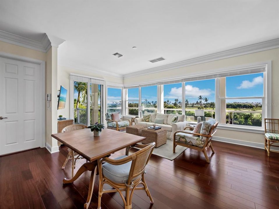 待售: $9,400,000 (5 贝兹, 5 浴室, 4799 平方英尺)