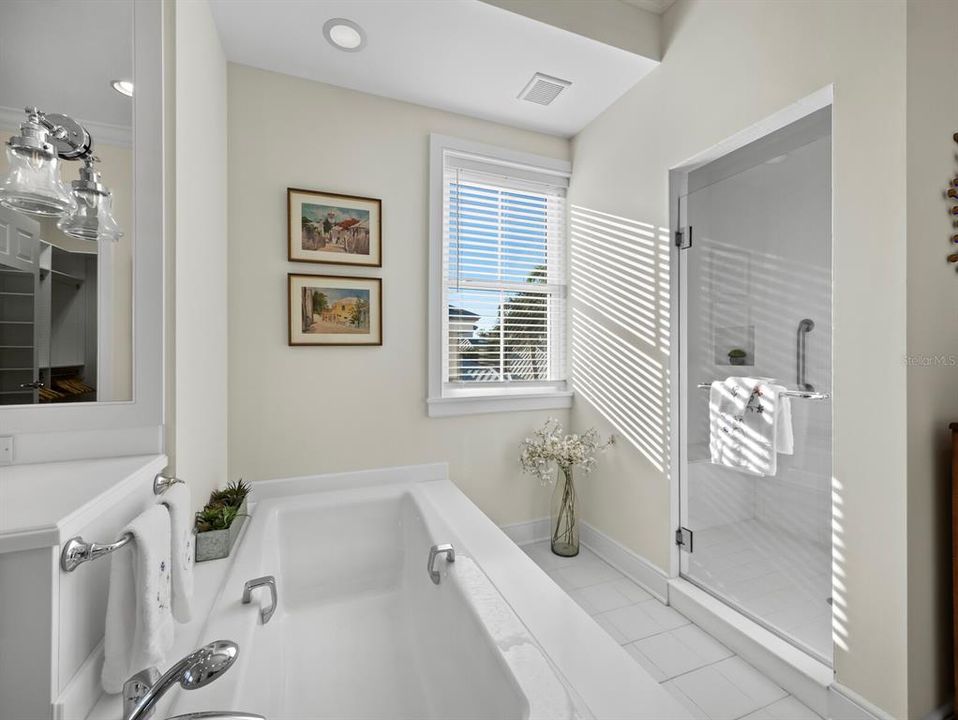 待售: $9,400,000 (5 贝兹, 5 浴室, 4799 平方英尺)