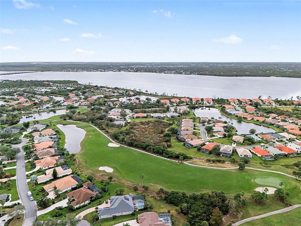 For Sale: $299,000 (2 beds, 2 baths, 1577 Square Feet)