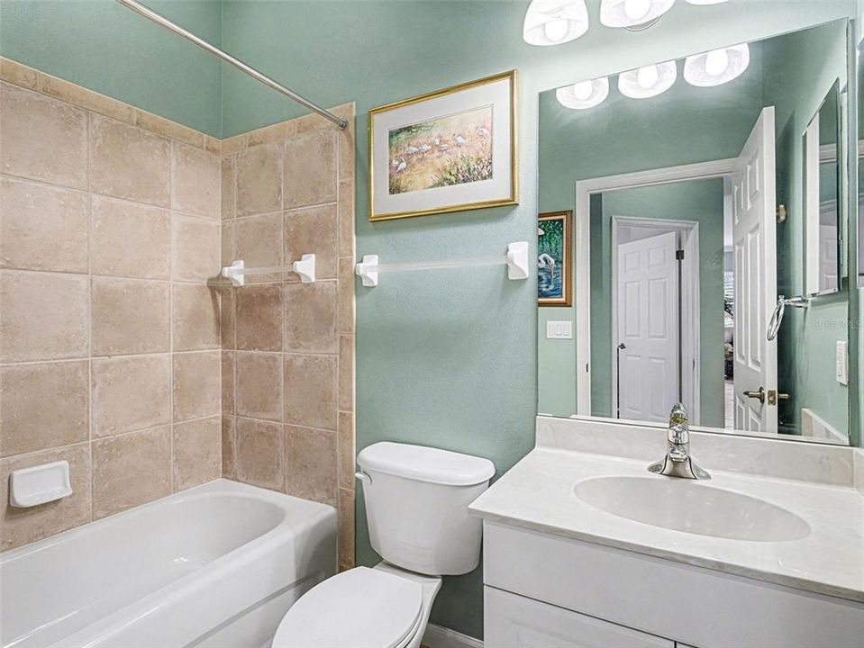 For Sale: $299,000 (2 beds, 2 baths, 1577 Square Feet)