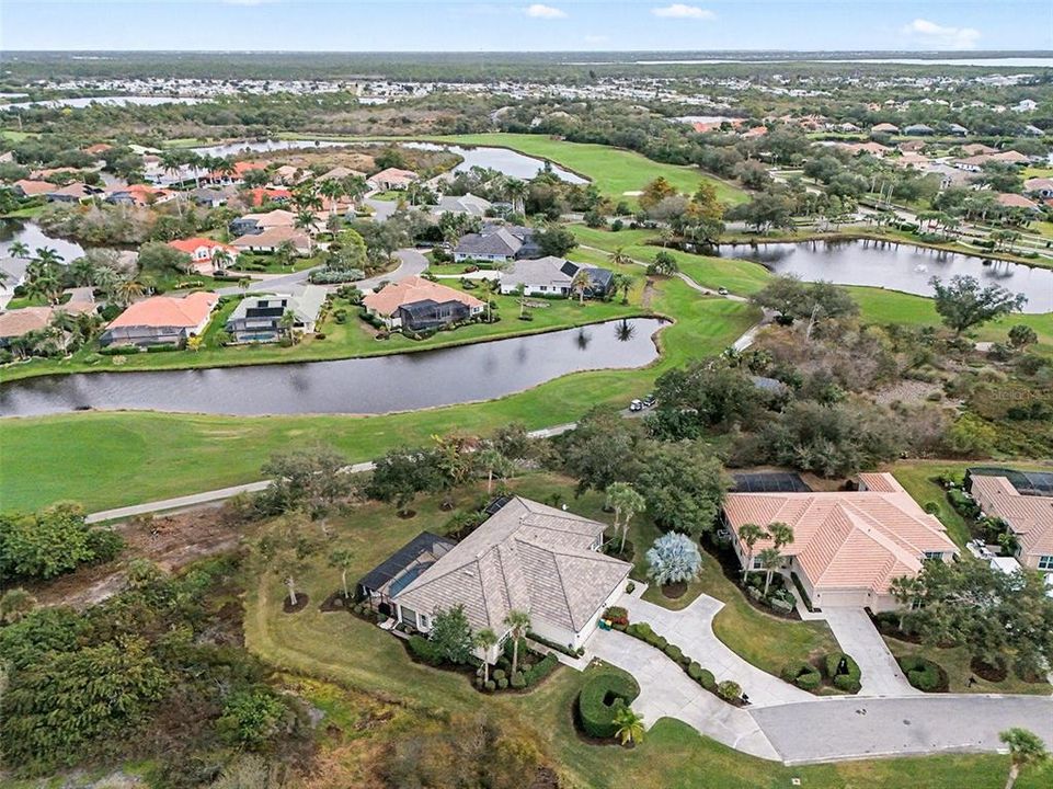 For Sale: $299,000 (2 beds, 2 baths, 1577 Square Feet)