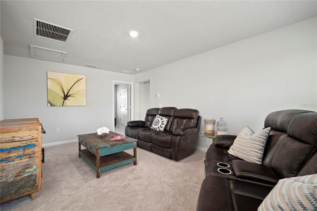 En Renta: $3,600 (4 camas, 2 baños, 2523 Pies cuadrados)