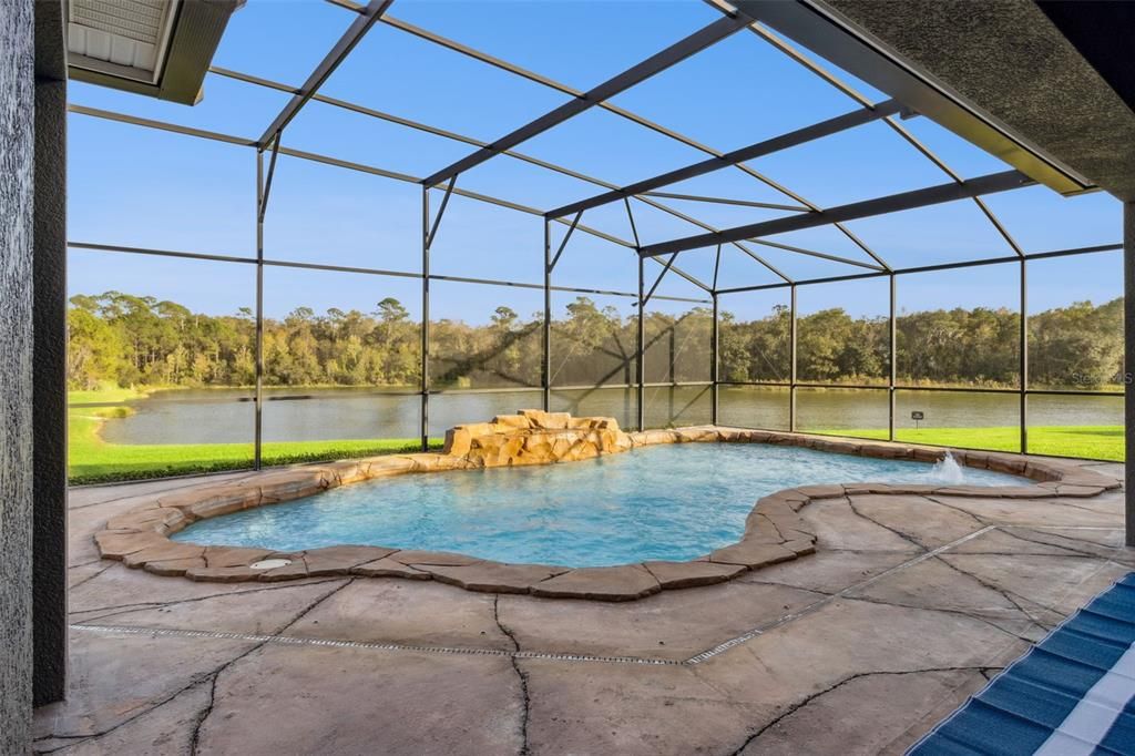 На продажу: $1,100,000 (6 спален, 4 ванн, 3882 Квадратных фут)