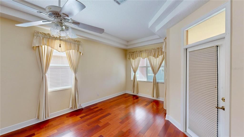 For Sale: $600,000 (4 beds, 3 baths, 2679 Square Feet)