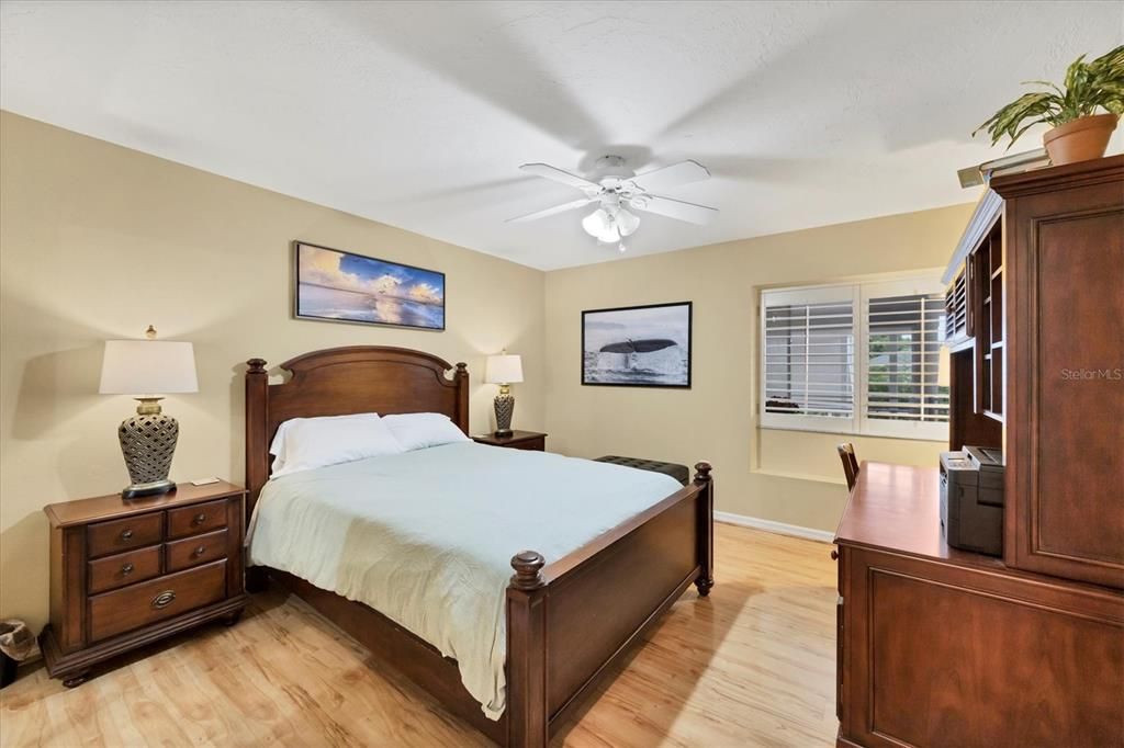 For Sale: $599,900 (2 beds, 2 baths, 1624 Square Feet)