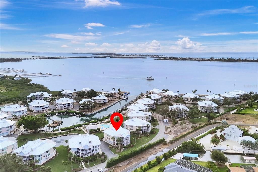 For Sale: $599,900 (2 beds, 2 baths, 1624 Square Feet)