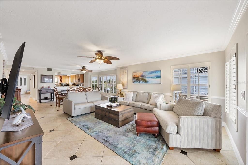 For Sale: $599,900 (2 beds, 2 baths, 1624 Square Feet)