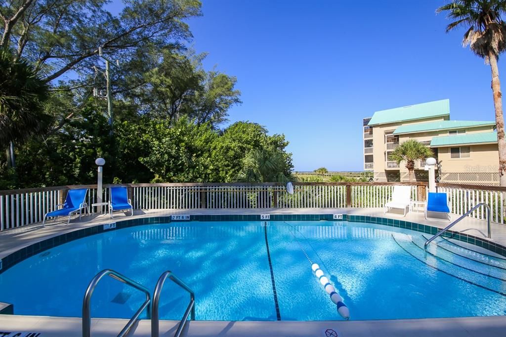 For Sale: $599,900 (2 beds, 2 baths, 1624 Square Feet)