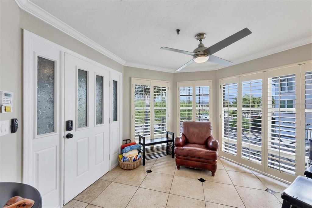 For Sale: $599,900 (2 beds, 2 baths, 1624 Square Feet)