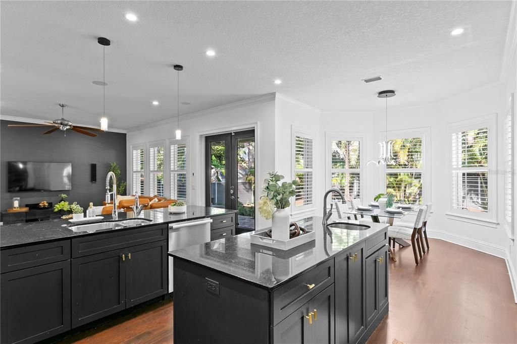 For Sale: $1,880,000 (4 beds, 4 baths, 3718 Square Feet)