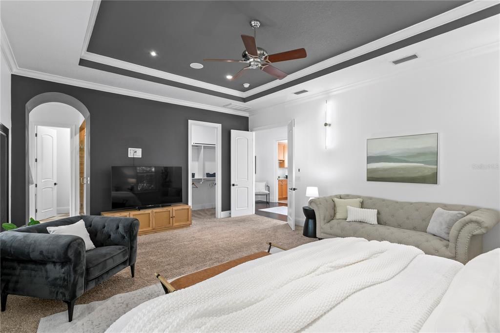 For Sale: $1,880,000 (4 beds, 4 baths, 3718 Square Feet)