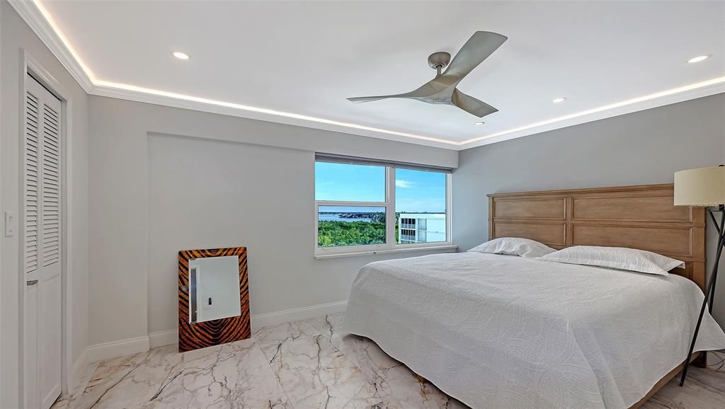 En Venta: $1,800,000 (2 camas, 2 baños, 2035 Pies cuadrados)