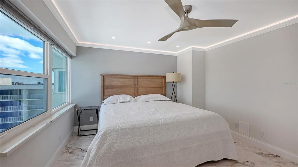 En Venta: $1,800,000 (2 camas, 2 baños, 2035 Pies cuadrados)