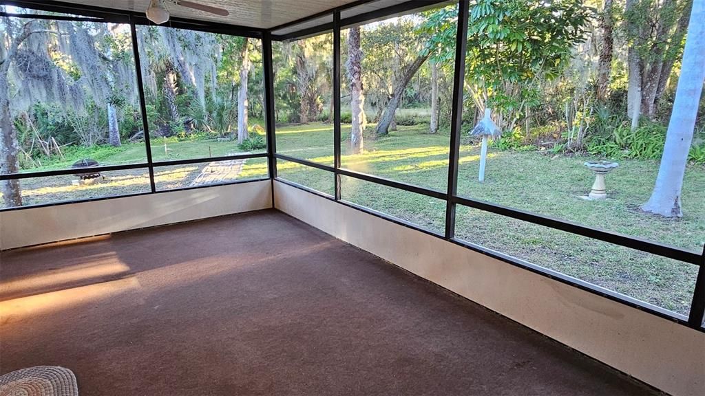 For Sale: $175,000 (3 beds, 2 baths, 1300 Square Feet)