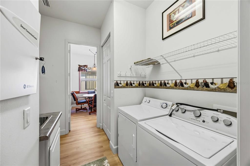 待售: $480,000 (3 贝兹, 2 浴室, 2008 平方英尺)