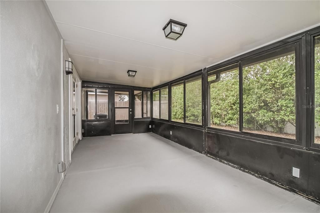 В аренду: $2,165 (3 спален, 2 ванн, 1642 Квадратных фут)