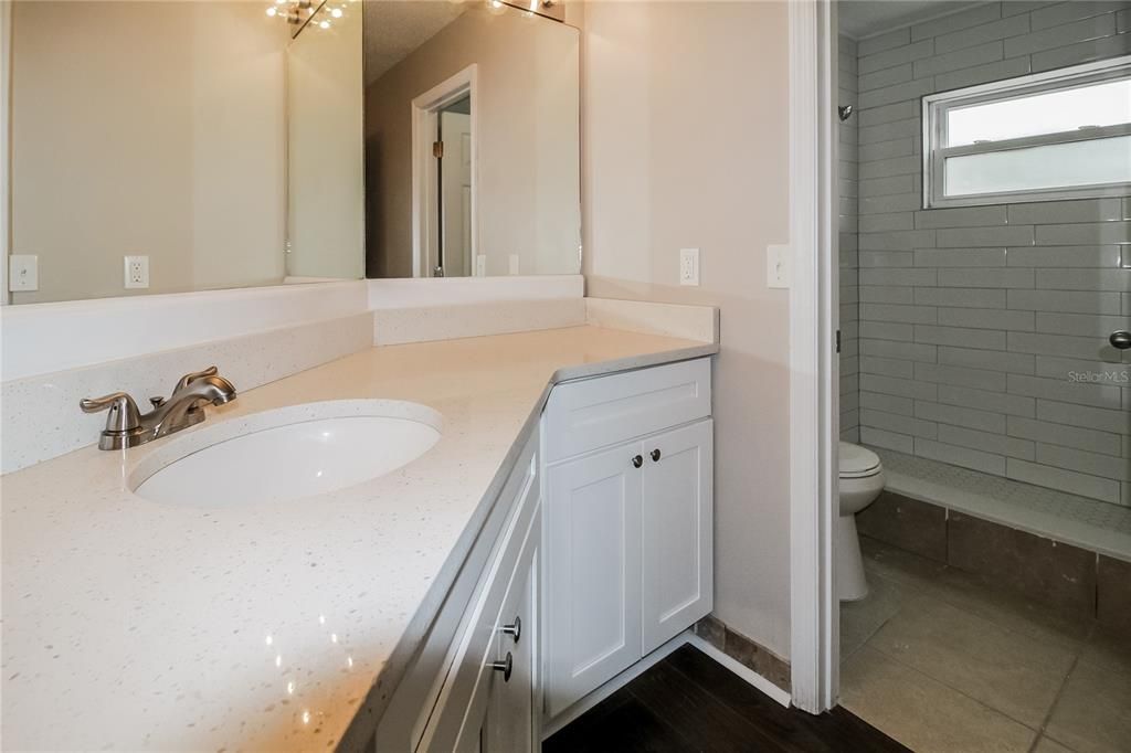 В аренду: $2,165 (3 спален, 2 ванн, 1642 Квадратных фут)