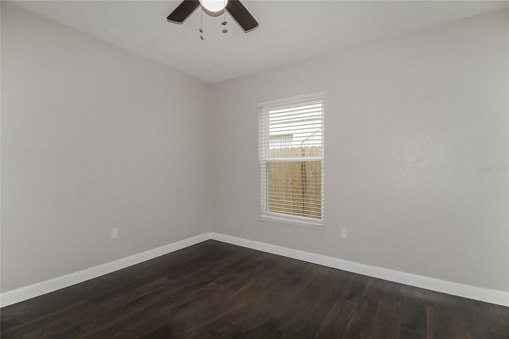 В аренду: $2,165 (3 спален, 2 ванн, 1642 Квадратных фут)