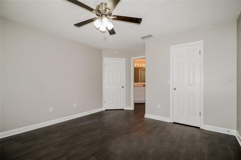 В аренду: $2,165 (3 спален, 2 ванн, 1642 Квадратных фут)