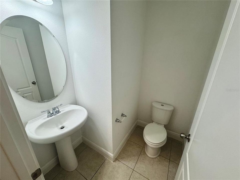 For Rent: $2,600 (3 beds, 2 baths, 1568 Square Feet)