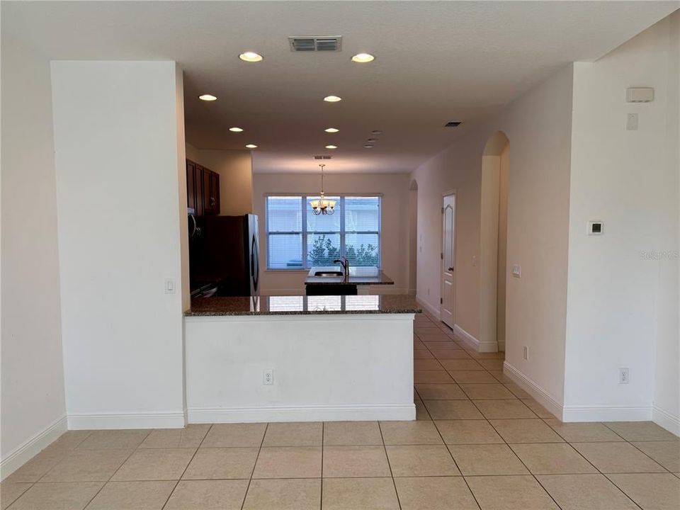 For Rent: $2,600 (3 beds, 2 baths, 1568 Square Feet)