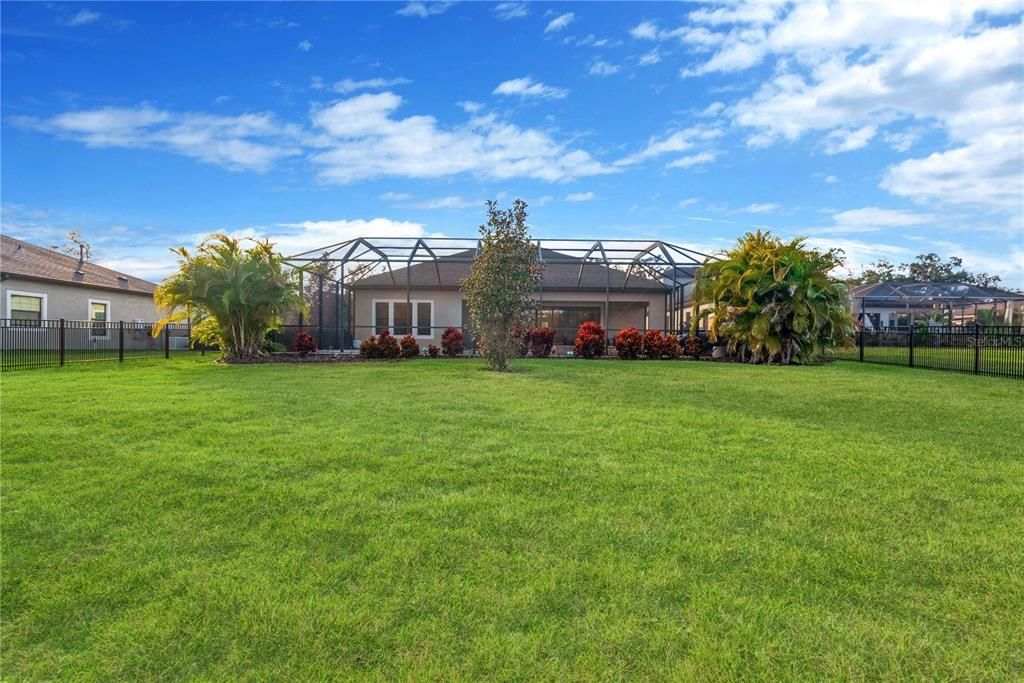 For Sale: $699,900 (4 beds, 3 baths, 2541 Square Feet)