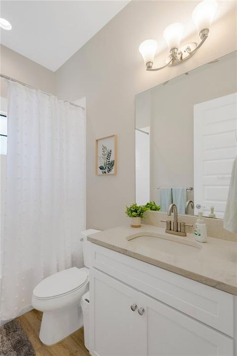 For Sale: $699,900 (4 beds, 3 baths, 2541 Square Feet)