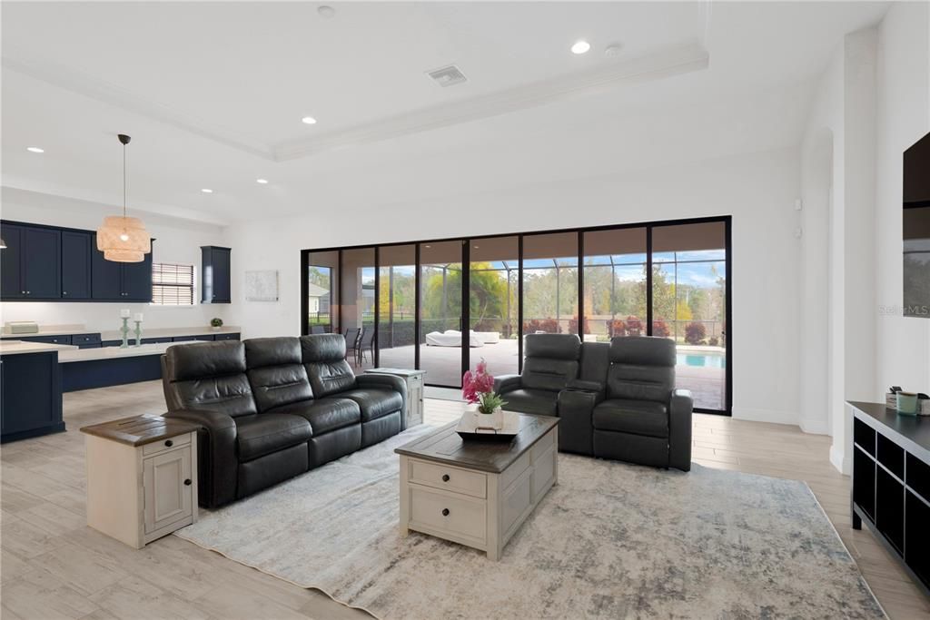 For Sale: $699,900 (4 beds, 3 baths, 2541 Square Feet)