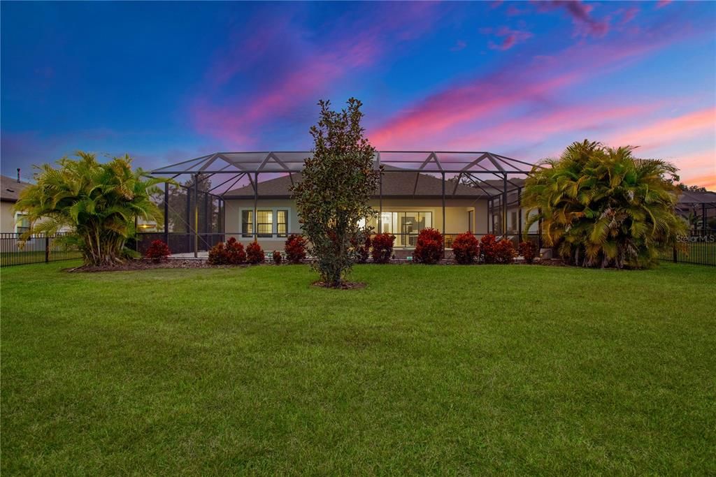 For Sale: $699,900 (4 beds, 3 baths, 2541 Square Feet)