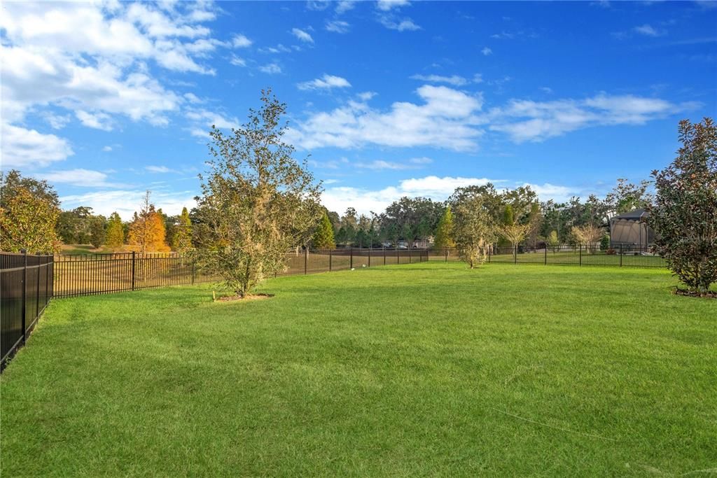 For Sale: $699,900 (4 beds, 3 baths, 2541 Square Feet)