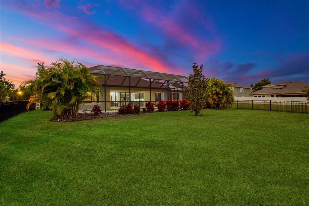 For Sale: $699,900 (4 beds, 3 baths, 2541 Square Feet)