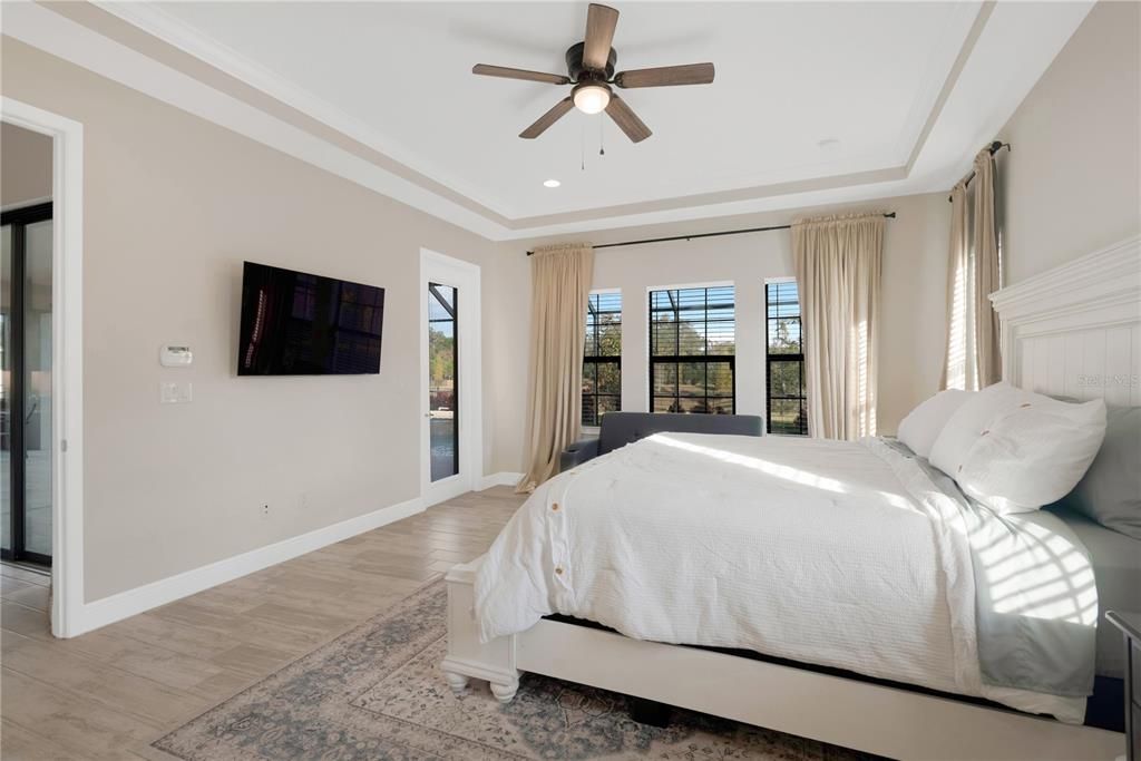 For Sale: $699,900 (4 beds, 3 baths, 2541 Square Feet)