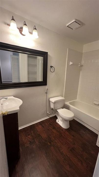 В аренду: $1,695 (2 спален, 2 ванн, 1013 Квадратных фут)