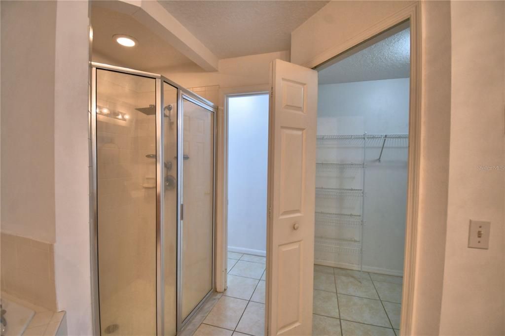 En Renta: $1,750 (4 camas, 2 baños, 1768 Pies cuadrados)