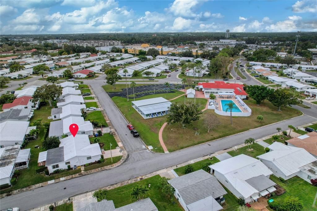 For Sale: $249,900 (2 beds, 2 baths, 1332 Square Feet)