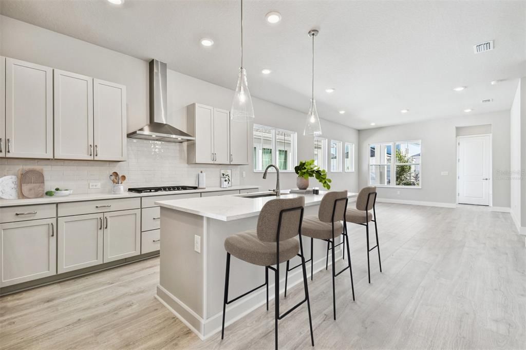 For Sale: $579,990 (3 beds, 2 baths, 1494 Square Feet)