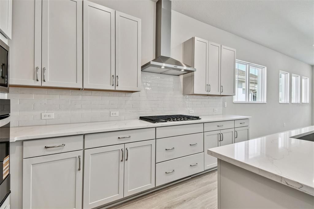 For Sale: $579,990 (3 beds, 2 baths, 1494 Square Feet)