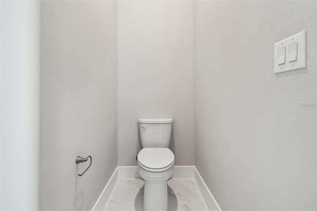 For Sale: $579,990 (3 beds, 2 baths, 1494 Square Feet)