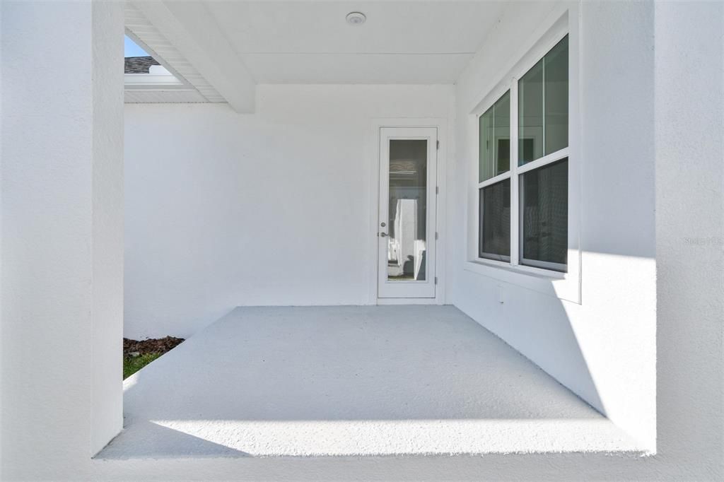 For Sale: $579,990 (3 beds, 2 baths, 1494 Square Feet)