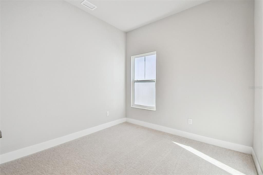 For Sale: $579,990 (3 beds, 2 baths, 1494 Square Feet)