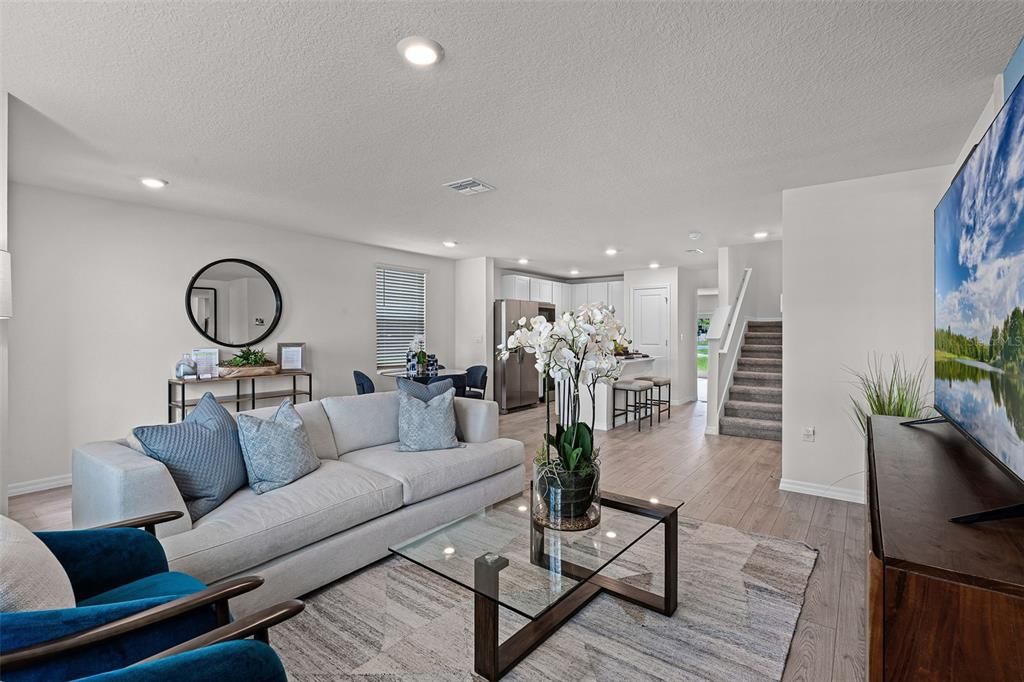 For Sale: $339,990 (3 beds, 2 baths, 1614 Square Feet)