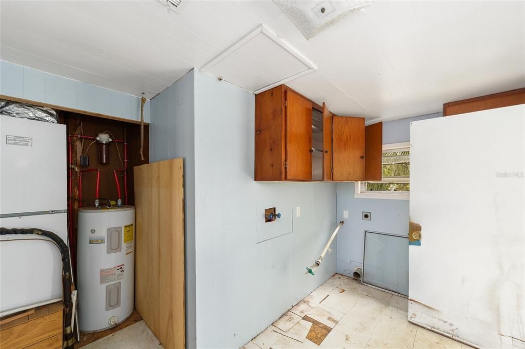 На продажу: $149,900 (3 спален, 2 ванн, 1248 Квадратных фут)