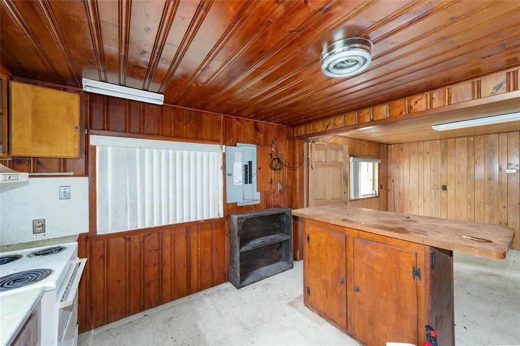 На продажу: $149,900 (3 спален, 2 ванн, 1248 Квадратных фут)