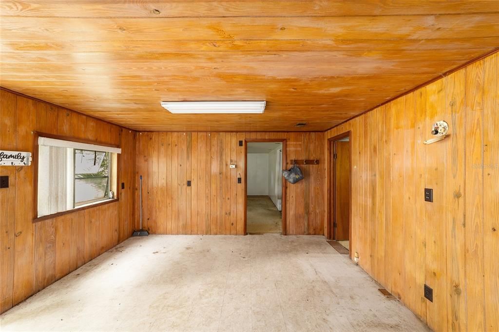 На продажу: $149,900 (3 спален, 2 ванн, 1248 Квадратных фут)