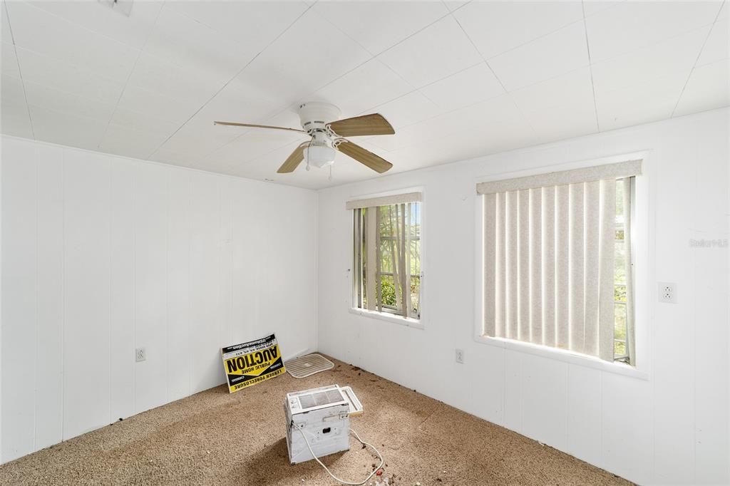 На продажу: $149,900 (3 спален, 2 ванн, 1248 Квадратных фут)